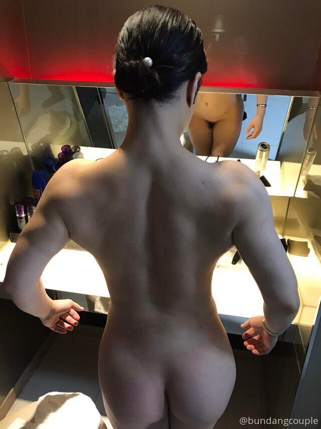【2023-12-19】taking off at swimming pool.m4v